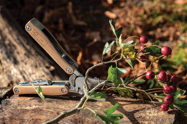 10-in-1 Garden Multi-Tool pack of 25 - hospitality