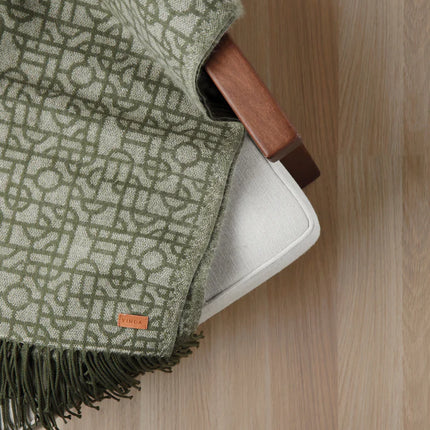 Vers blanket - Custom Wood Designs