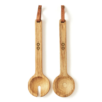 Vinga Alcam Oak serving cutlery set with fine PU details, showcasing elegant craftsmanship for home and dining decor.