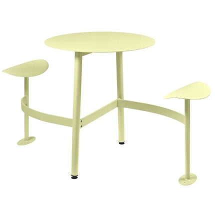  ideal for outdoor dining and social spaces.