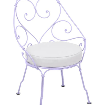1900 Carbriolet Armchair - hospitality