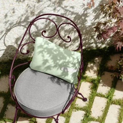 1900 Carbriolet Armchair - hospitality