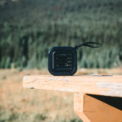 3W RCS recycled plastic wireless sunwave solar speaker - hospitality