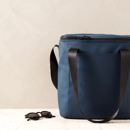 VINGA Baltimore Cooler Bag - Custom Wood Designs