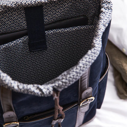 Hunto backpack - Custom Wood Designs