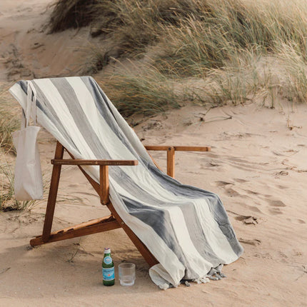 Valmer lounge chair towel - Custom Wood Designs