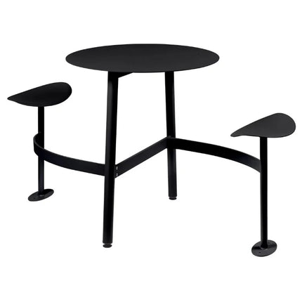  weather-resistant outdoor furniture for patio or garden.