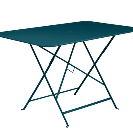  outdoor hospitality furniture with a stylish