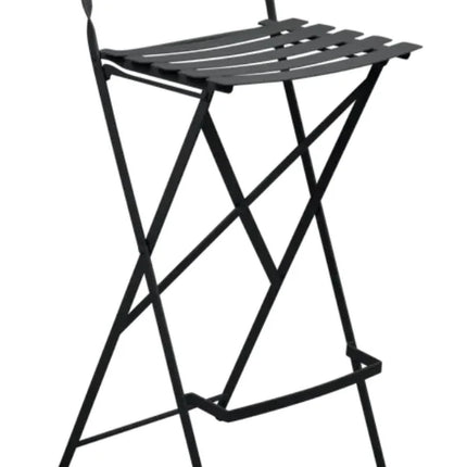  foldable metal chair with a sleek design