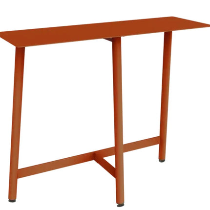  suitable for hospitality and restaurant settings.