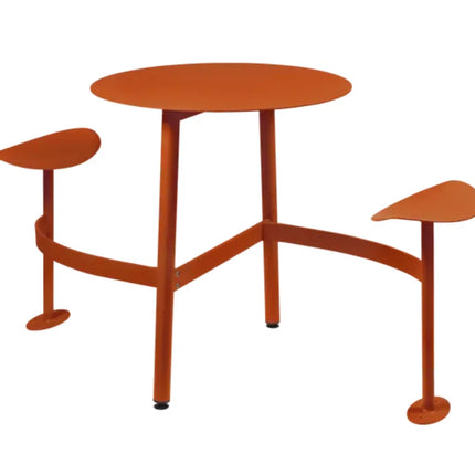  made of weather-resistant materials for outdoor use.