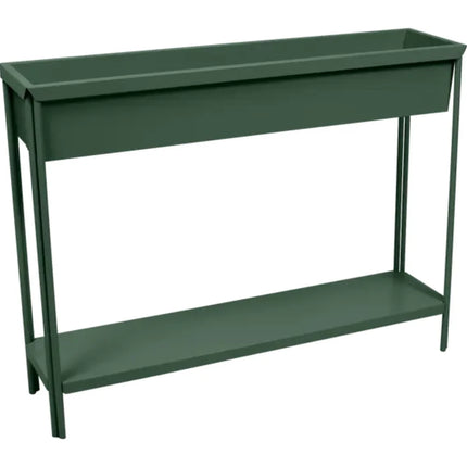  designed for outdoor use with a modern