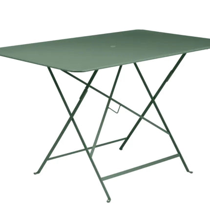  outdoor metal furniture with a compact