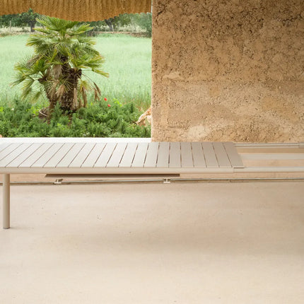 Nardi Tevere 210 extendable outdoor table corda polypropylene resin slatted design outdoor terrace