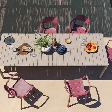 Nardi Tevere 210 extendable outdoor dining table corda polypropylene resin outdoor patio Ireland