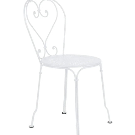  ideal for outdoor seating.
