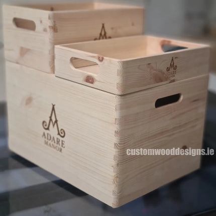  measuring 30x20x7 cm