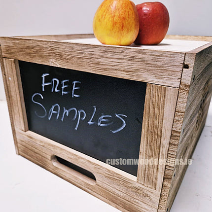 Wooden crate with chalkboard pack of 10 Securit __label: Multibuy CustomWoodDesignsIrelandBrandedwoodecratesFruitcratesIrelanddisplaycratesirelandcustomisedcrateswoodencratesChalkboardcrates_13_e72aebef-3025-4e5b-9e70-d8673c3d8110