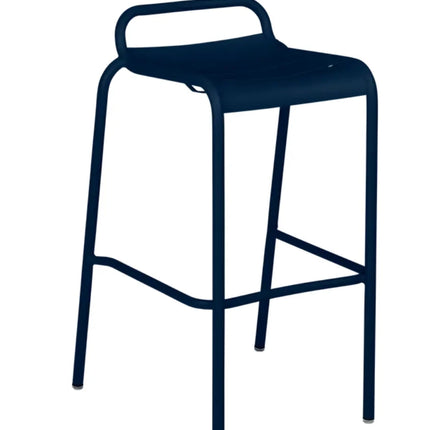  ideal for restaurant or home patio seating.