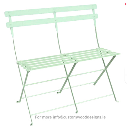  cushioned seat and metal frame