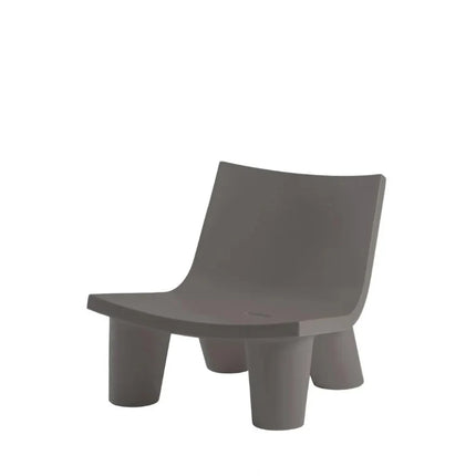  low-profile design for relaxing outdoor spaces.