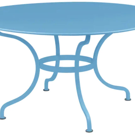  seating up to 8 guests
