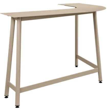  designed as outdoor garden furniture for two people.