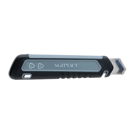 XD Collection heavy-duty refillable RCS plastic snap-off knife with soft grip handle