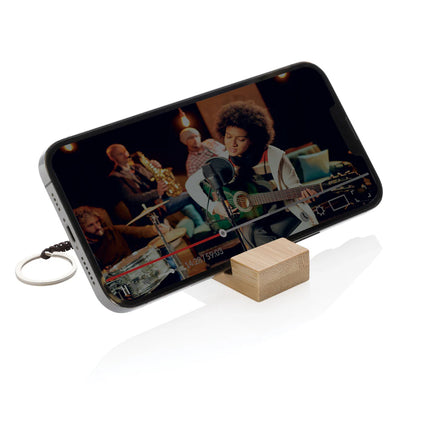  showcasing portable tablet and phone accessories.