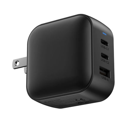 Urban Vitamin Santa Cruz RCS 70W GAN charger for phones and tablets
