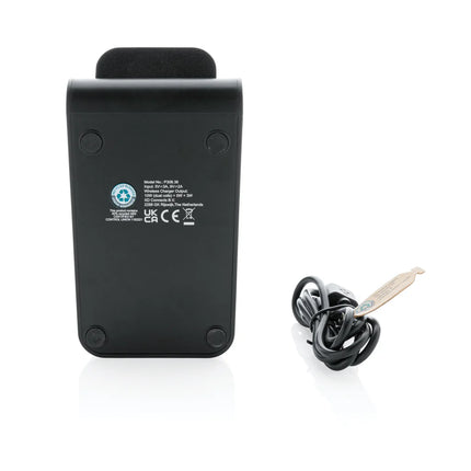 Urban Vitamin Fairfield 3-in-1 RCS plastic charger for phones and tablets