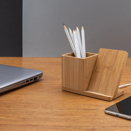 Calgary bamboo 10W wireless charger by XD Xclusive for phones and tablets