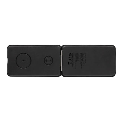  shown with connected devices and charging ports.