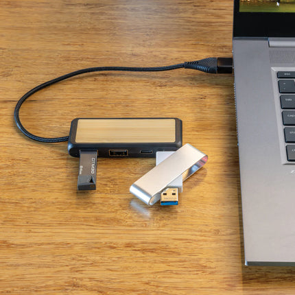 XD Collection Link RCS recycled plastic and bamboo USB hub with dual input ports for phones and tablets