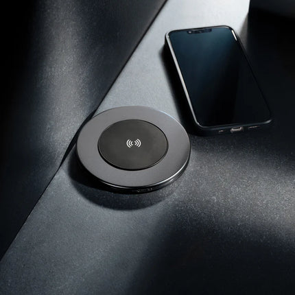 XD Xclusive Terra RCS recycled aluminium 10W wireless charger for phones and tablets