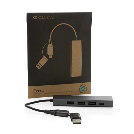 XD Xclusive Terra RCS recycled aluminium hub with three USB ports