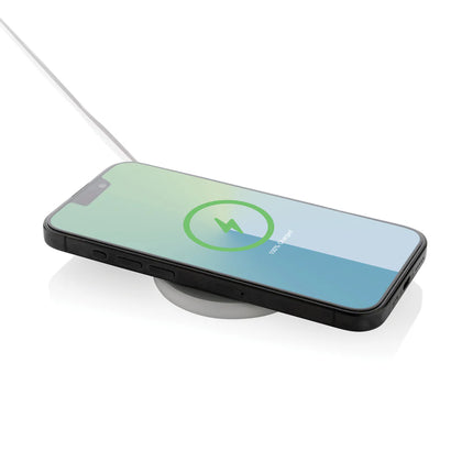 XD Collection Magnapad 15W RCS plastic magnetic 3-in-1 charging pad for phones and tablets