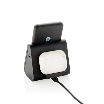  showing the compact device with cables