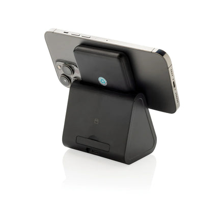 XD Collection Powerbase RCS recycled plastic 3-in-1 charger with built-in powerbank for phones and tablets