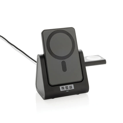 XD Collection Powerbase RCS recycled plastic 3-in-1 charger with integrated powerbank for phones and tablets