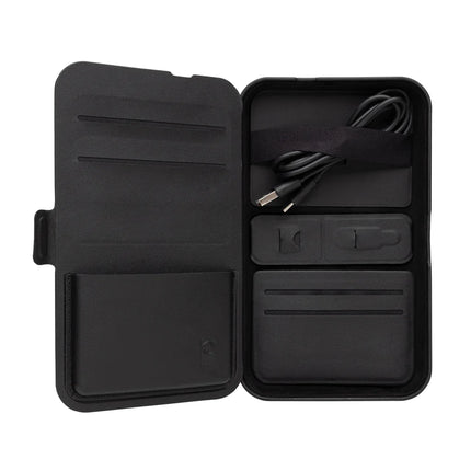 Swiss Peak RCS recycled travel case with 3-in-1 charger for phone and tablet accessories