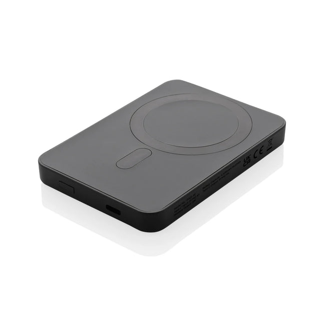 XD Collection Magnetix RCS recycled plastic 5000mAh magnetic powerbank for phones and tablets