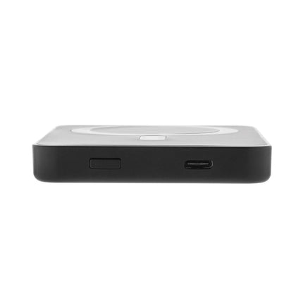  with built-in magnetic attachment.