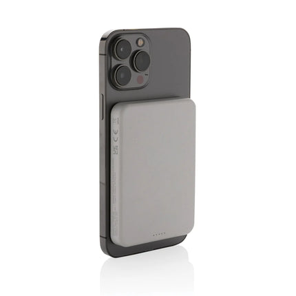 XD Collection Magnetix RCS recycled plastic 5000mAh magnetic powerbank for phones and tablets