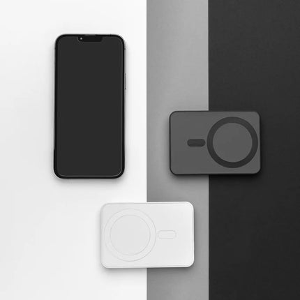 XD Collection Magnetix RCS recycled plastic 5000mAh magnetic powerbank for phones and tablets