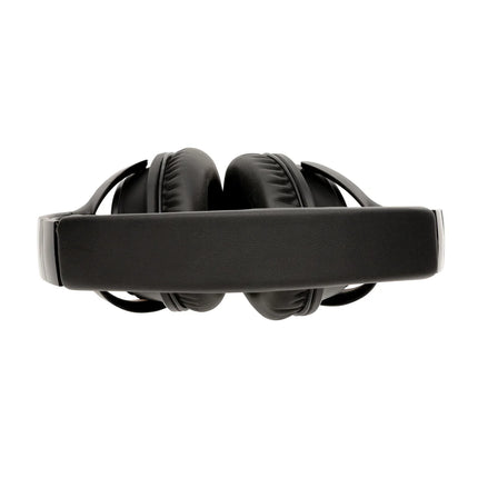  showcasing their premium audio and noise-canceling features.