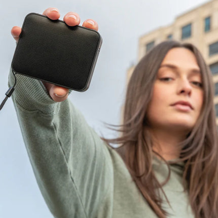  black with control buttons visible