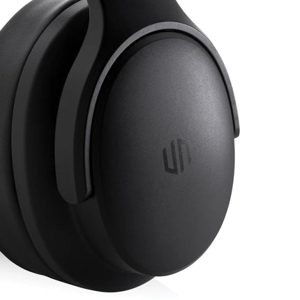 Urban Vitamin Palo Alto RCS plastic headphones for audio listening