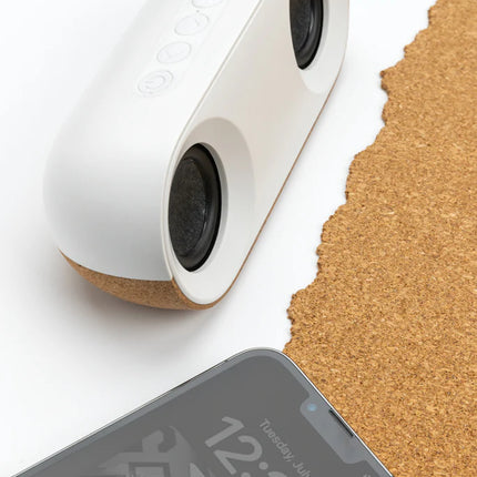 XD Xclusive RCS recycled plastic and cork 10W audio speaker showing the eco-friendly design and textured surface.