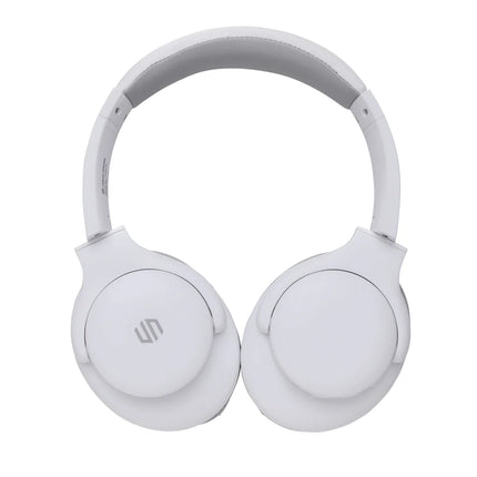  and built-in audio controls.
